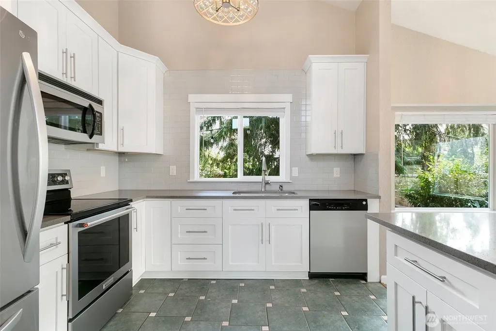 19849 SE 267th Place Covington WA 98042