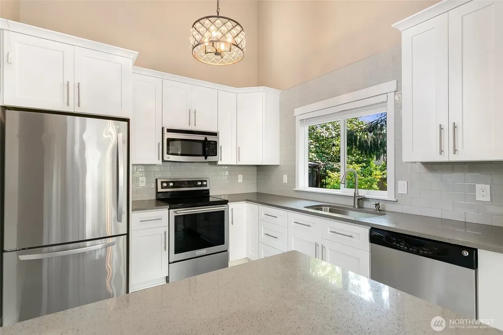 19849 SE 267th Place Covington WA 98042
