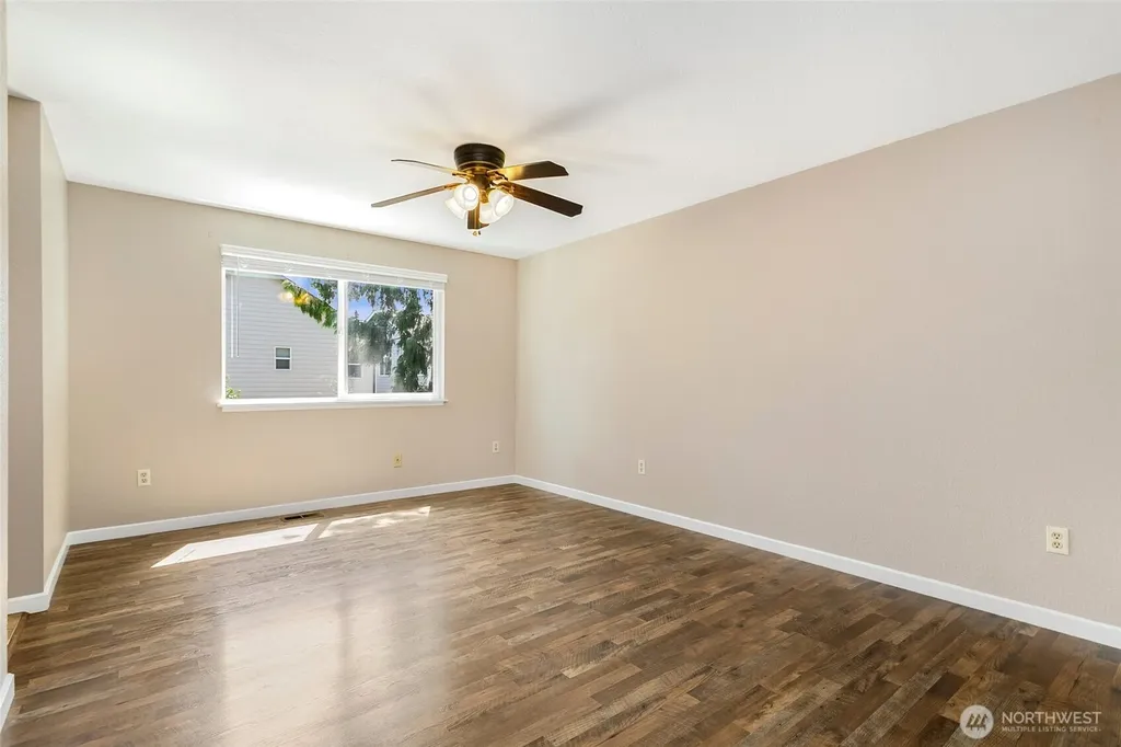 19849 SE 267th Place Covington WA 98042