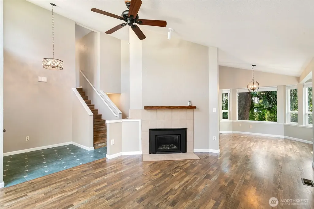 19849 SE 267th Place Covington WA 98042