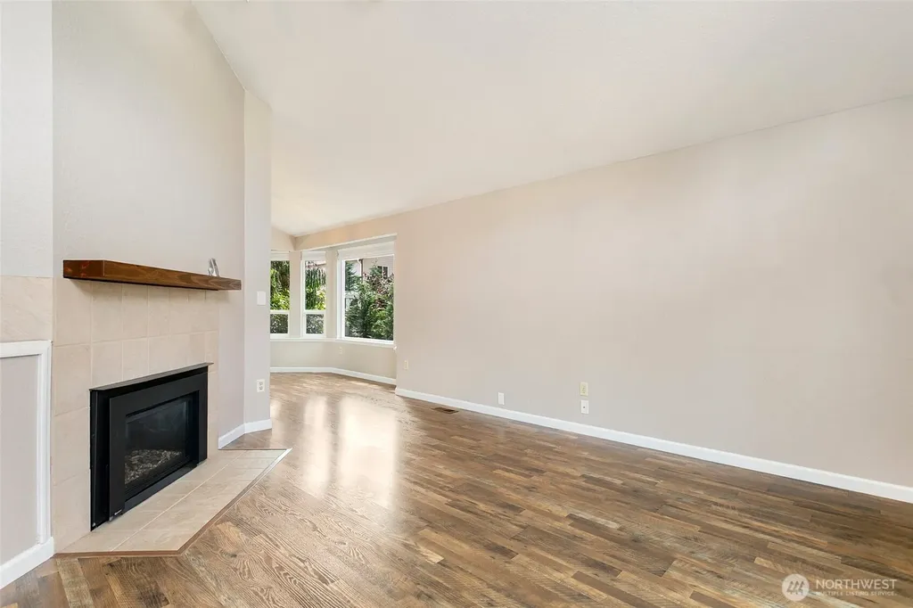 19849 SE 267th Place Covington WA 98042