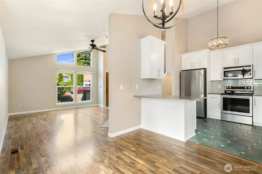 19849 SE 267th Place Covington WA 98042