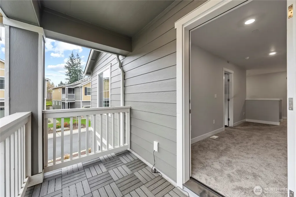 22401 N Alcazar Avenue Arlington WA 98223