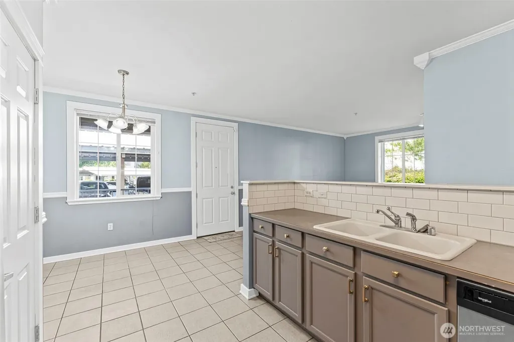 10015 186th Place E Puyallup WA 98375
