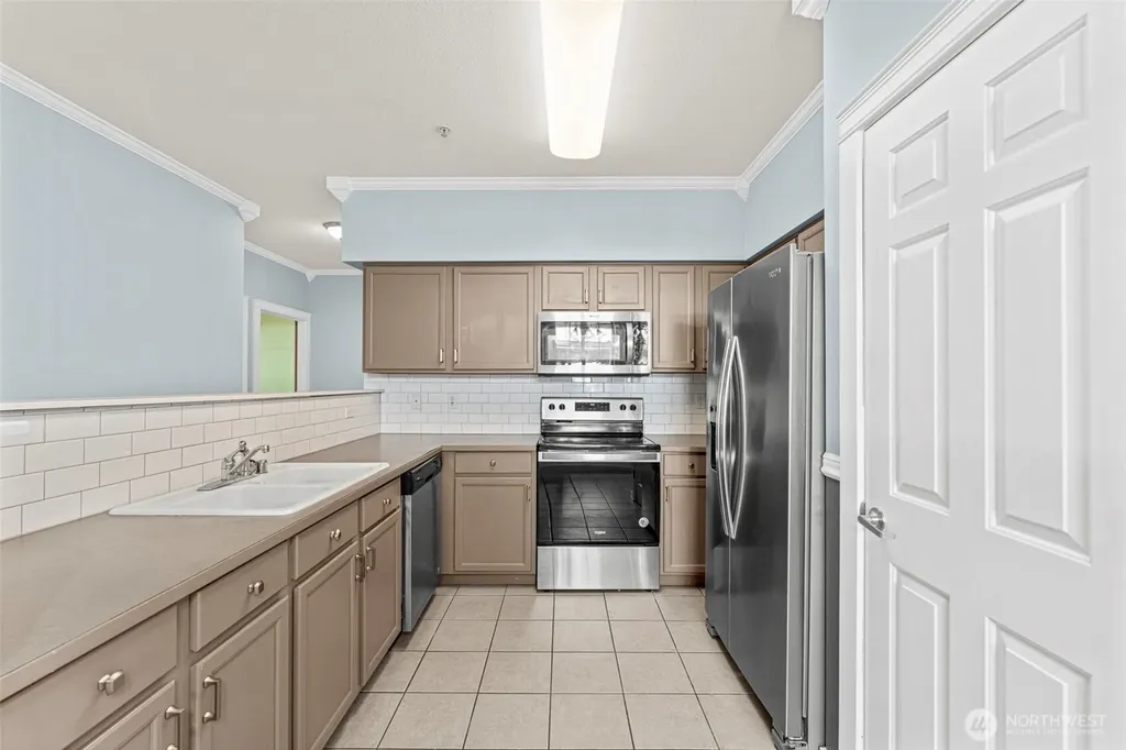 10015 186th Place E Puyallup WA 98375