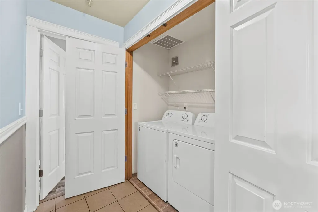 10015 186th Place E Puyallup WA 98375