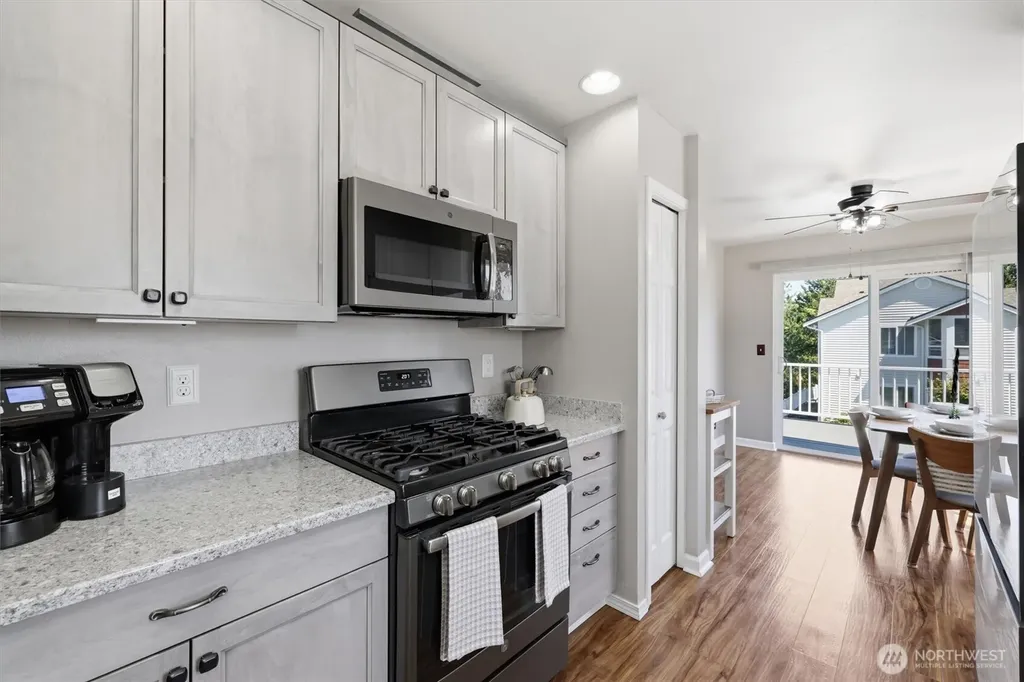 800 96th Avenue NE Lake Stevens WA 98258