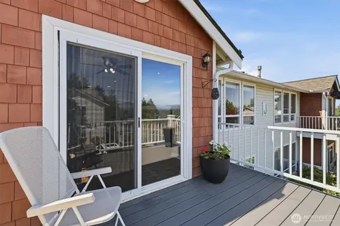 800 96th Avenue NE Lake Stevens WA 98258