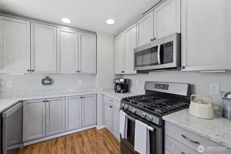 800 96th Avenue NE Lake Stevens WA 98258