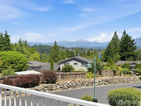 800 96th Avenue NE Lake Stevens WA 98258