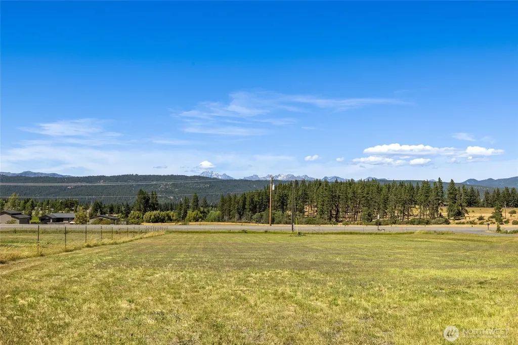 4200 Upper Peoh Point Road Cle Elum WA 98922