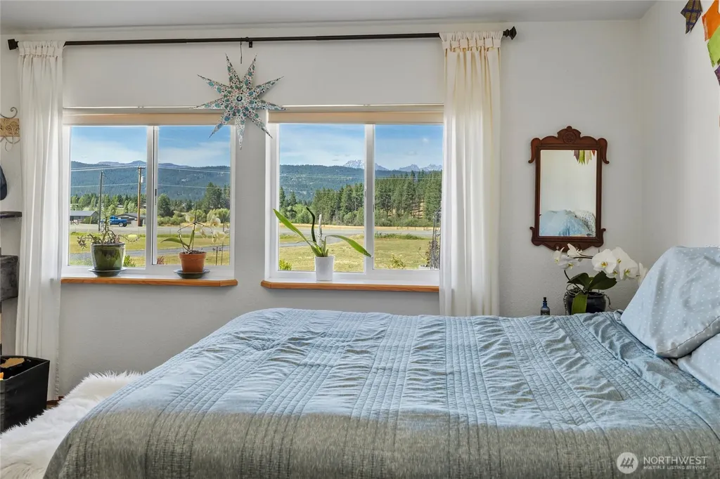 4200 Upper Peoh Point Road Cle Elum WA 98922