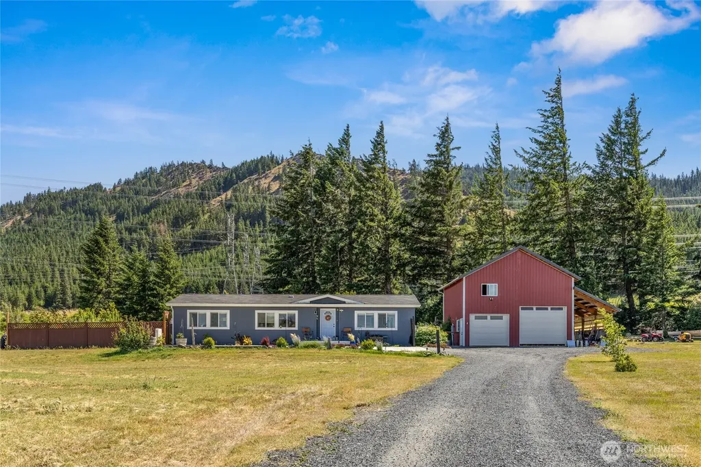 4200 Upper Peoh Point Road Cle Elum WA 98922