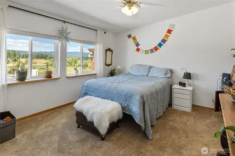 4200 Upper Peoh Point Road Cle Elum WA 98922