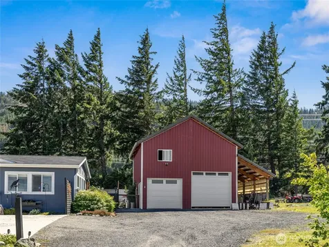 4200 Upper Peoh Point Road Cle Elum WA 98922