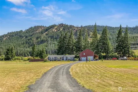 4200 Upper Peoh Point Road Cle Elum WA 98922