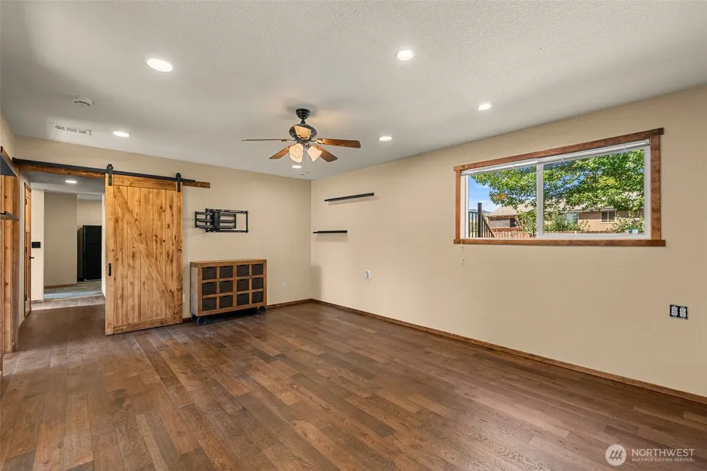 416 S Jarvis Avenue East Wenatchee WA 98802