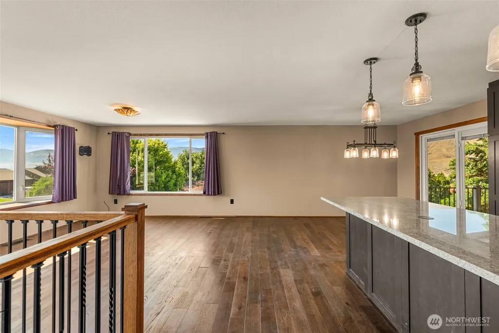 416 S Jarvis Avenue East Wenatchee WA 98802