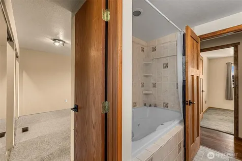 416 S Jarvis Avenue East Wenatchee WA 98802