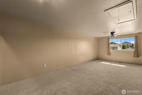 416 S Jarvis Avenue East Wenatchee WA 98802