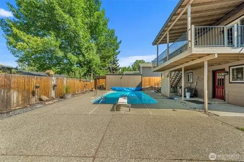 416 S Jarvis Avenue East Wenatchee WA 98802
