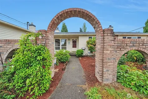 3811 S 239th Street Kent WA 98032