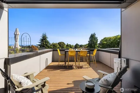 1644 20th Avenue Seattle WA 98122