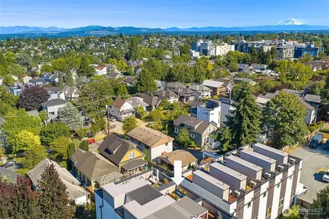 1644 20th Avenue Seattle WA 98122