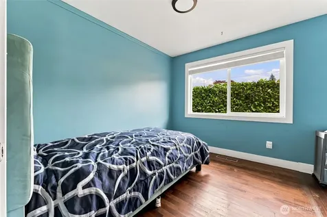 243 E 61st Street Tacoma WA 98404