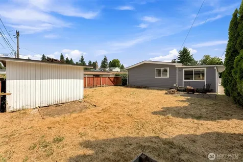 243 E 61st Street Tacoma WA 98404