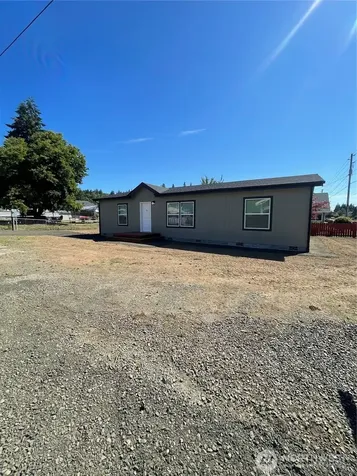 1603 Park Avenue Raymond WA 98577