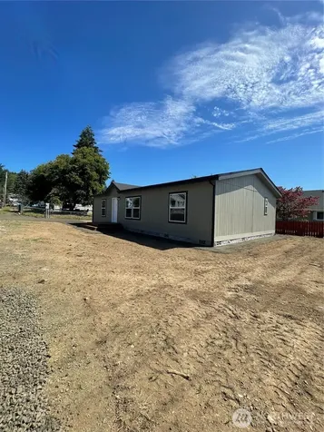 1603 Park Avenue Raymond WA 98577