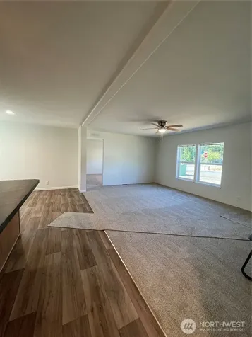 1603 Park Avenue Raymond WA 98577