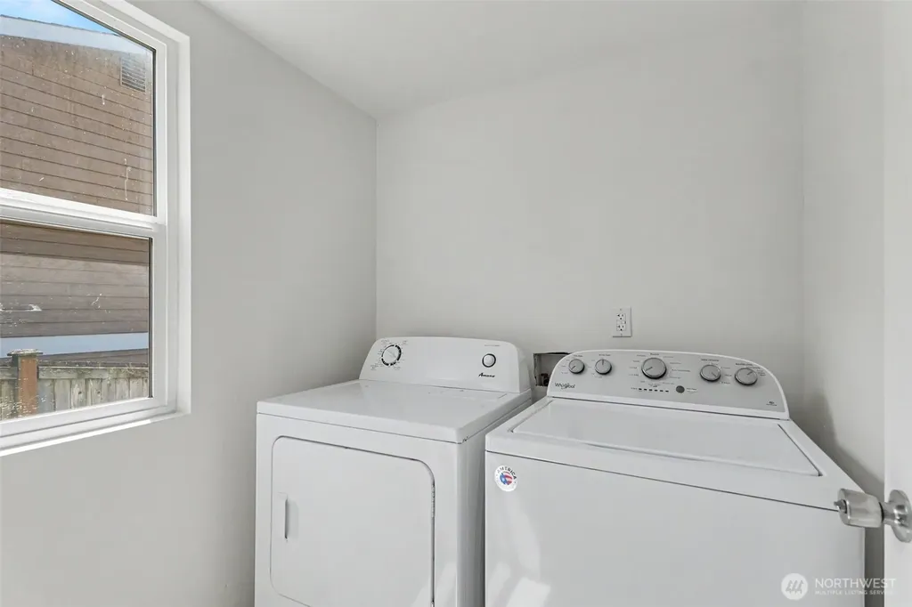 18663 Rainier View Road SE Monroe WA 98272