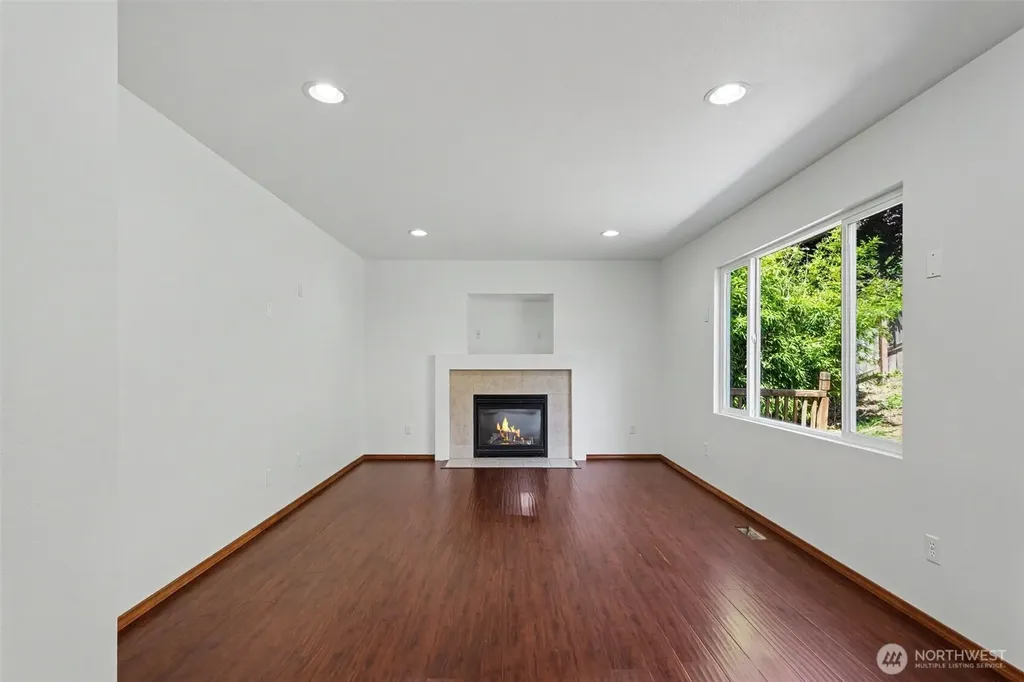 18663 Rainier View Road SE Monroe WA 98272