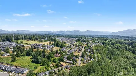 18663 Rainier View Road SE Monroe WA 98272