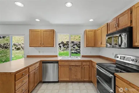 18663 Rainier View Road SE Monroe WA 98272