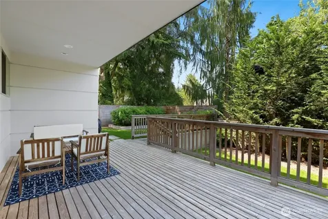 3760 W Lawton Street Seattle WA 98199