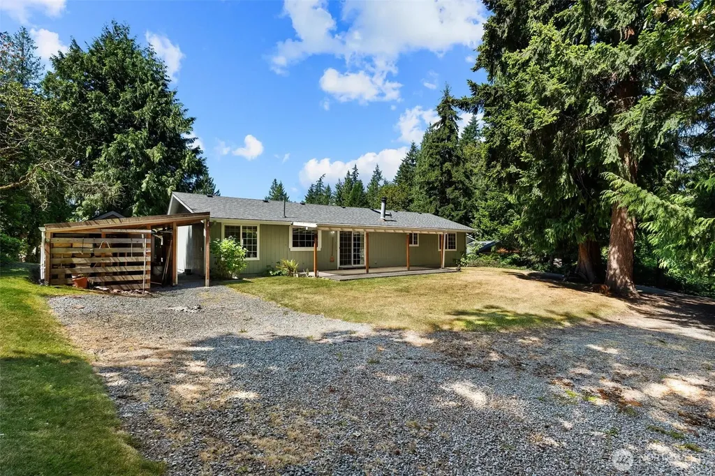 118 N 38th Place Mount Vernon WA 98273