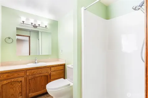 118 N 38th Place Mount Vernon WA 98273