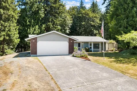 118 N 38th Place Mount Vernon WA 98273
