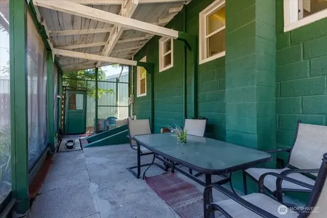 214 A Street Grand Coulee WA 99133