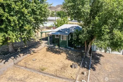 214 A Street Grand Coulee WA 99133