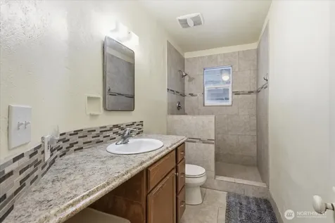 214 A Street Grand Coulee WA 99133