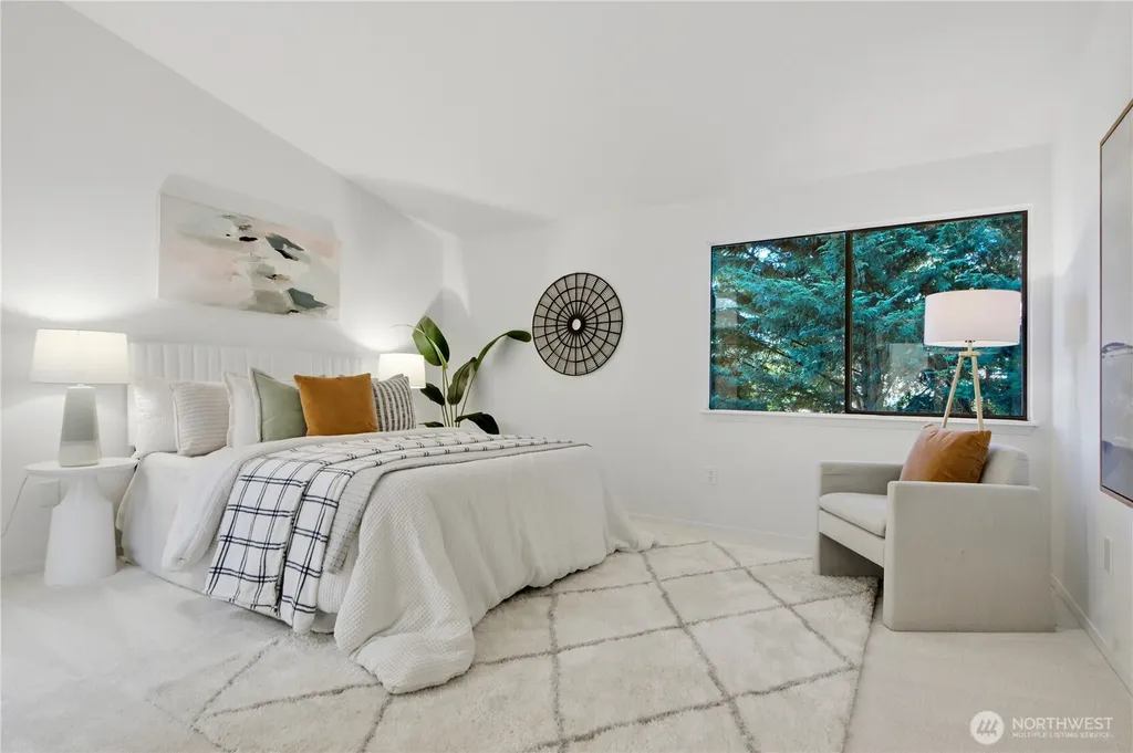 16177 SE 33rd Circle Bellevue WA 98008