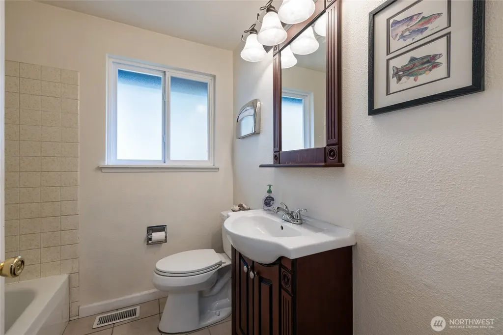 4119 6th Avenue Tacoma WA 98406