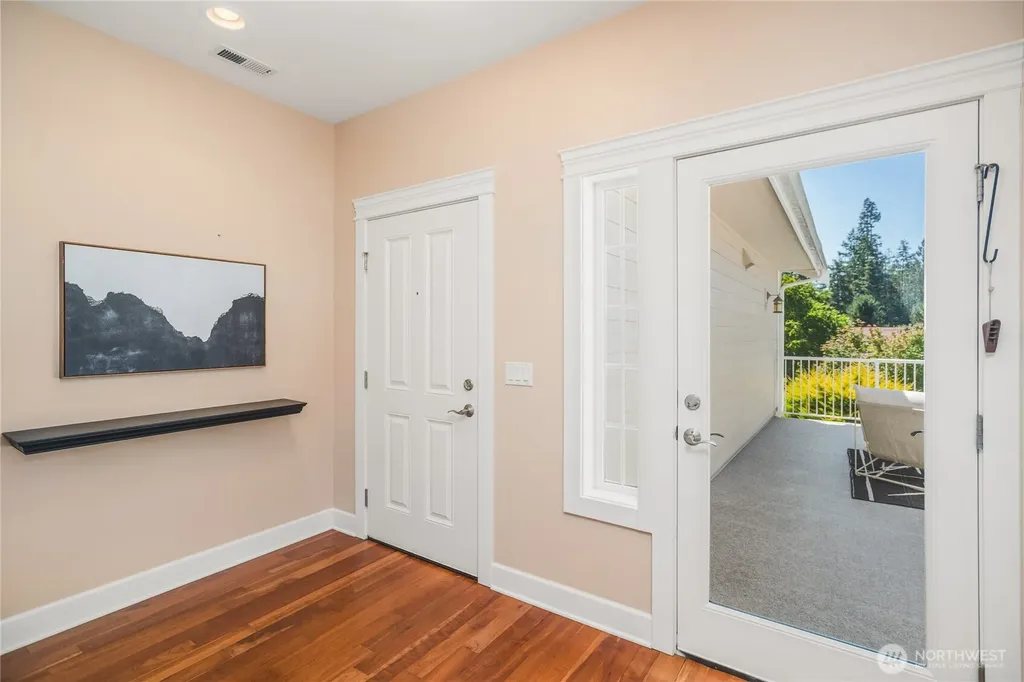 2303 Sundown Court Anacortes WA 98221