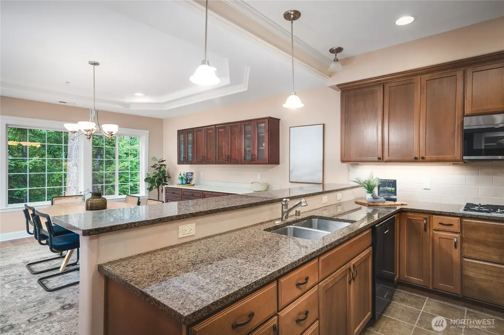 2303 Sundown Court Anacortes WA 98221