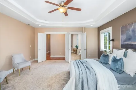 2303 Sundown Court Anacortes WA 98221