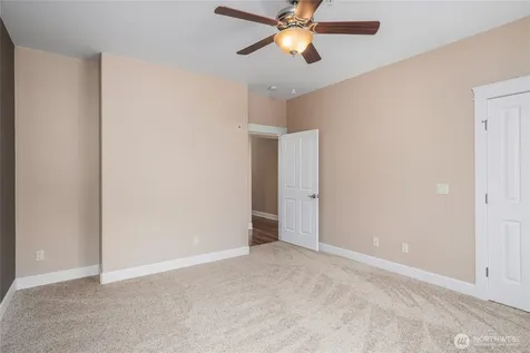 2303 Sundown Court Anacortes WA 98221